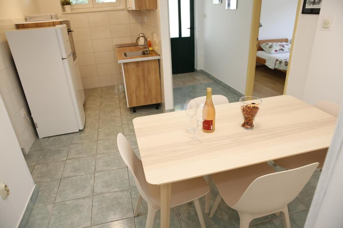 Apartmani Taradzic Vodice Zewnętrze zdjęcie