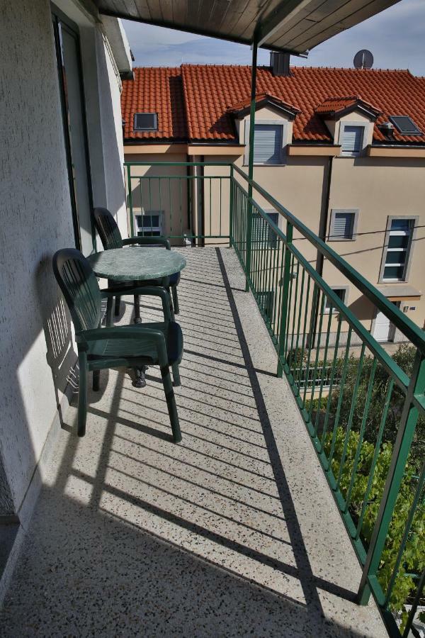 Apartmani Taradzic Vodice Zewnętrze zdjęcie