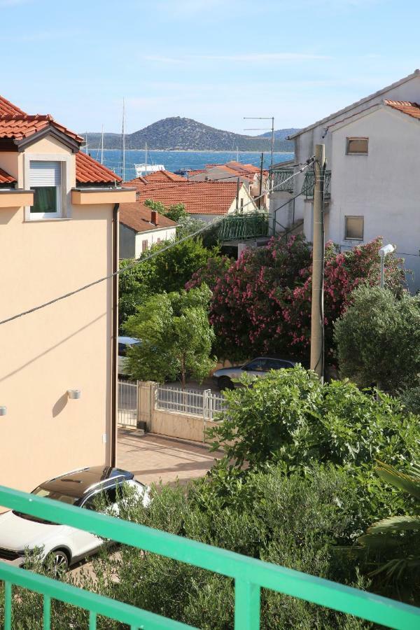 Apartmani Taradzic Vodice Zewnętrze zdjęcie
