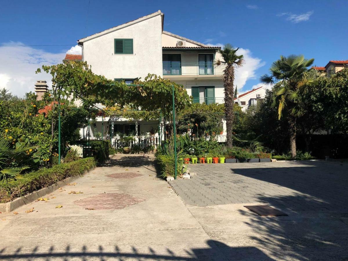 Apartmani Taradzic Vodice Zewnętrze zdjęcie