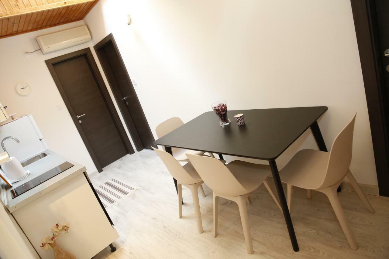 Apartmani Taradzic Vodice Zewnętrze zdjęcie