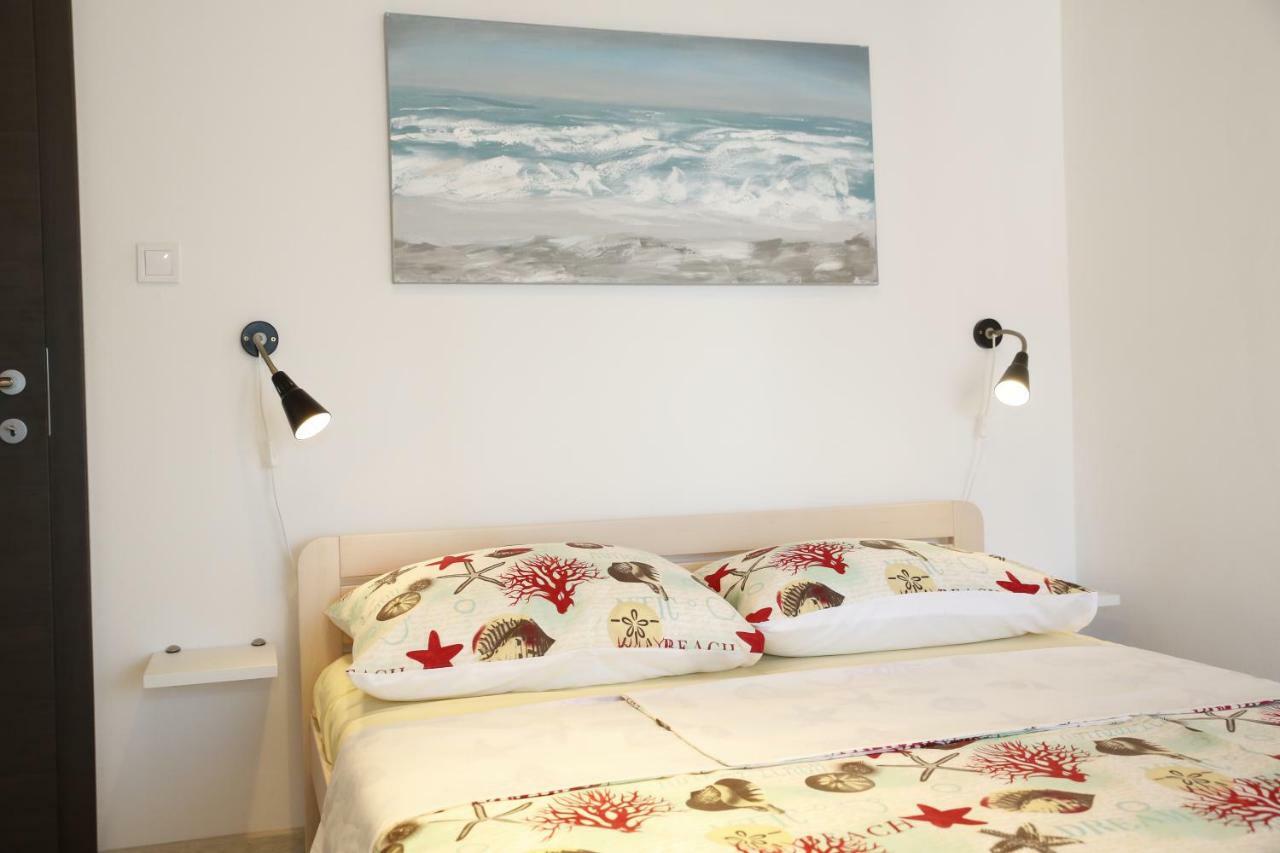 Apartmani Taradzic Vodice Zewnętrze zdjęcie